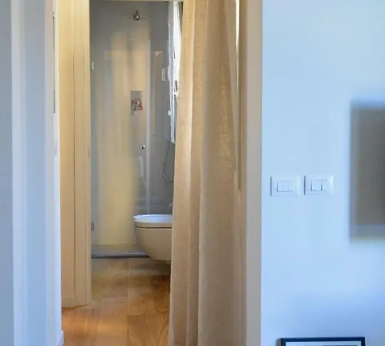 شقة Bright And Silent Near Two Towers